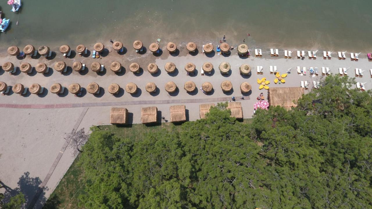 Green Pine Beach & Bungallows Hisaronu Bagian luar foto