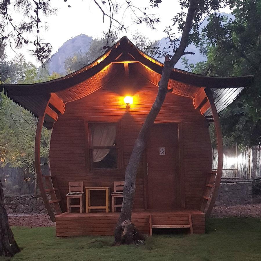 Green Pine Beach & Bungallows Hisaronu Bagian luar foto