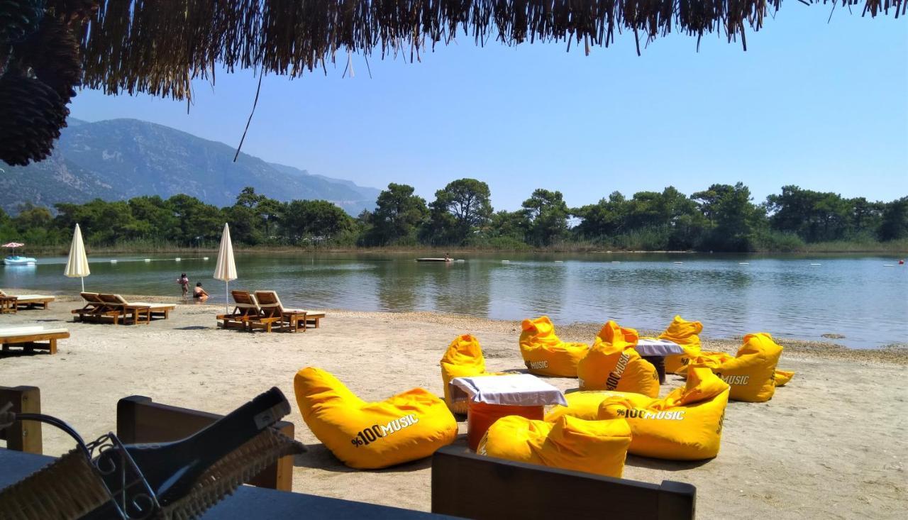 Green Pine Beach & Bungallows Hisaronu Bagian luar foto