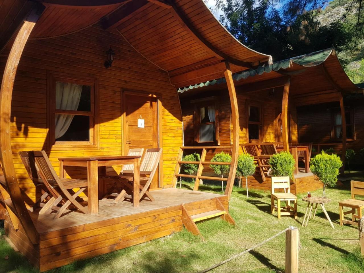Green Pine Beach & Bungallows Hisaronu Bagian luar foto