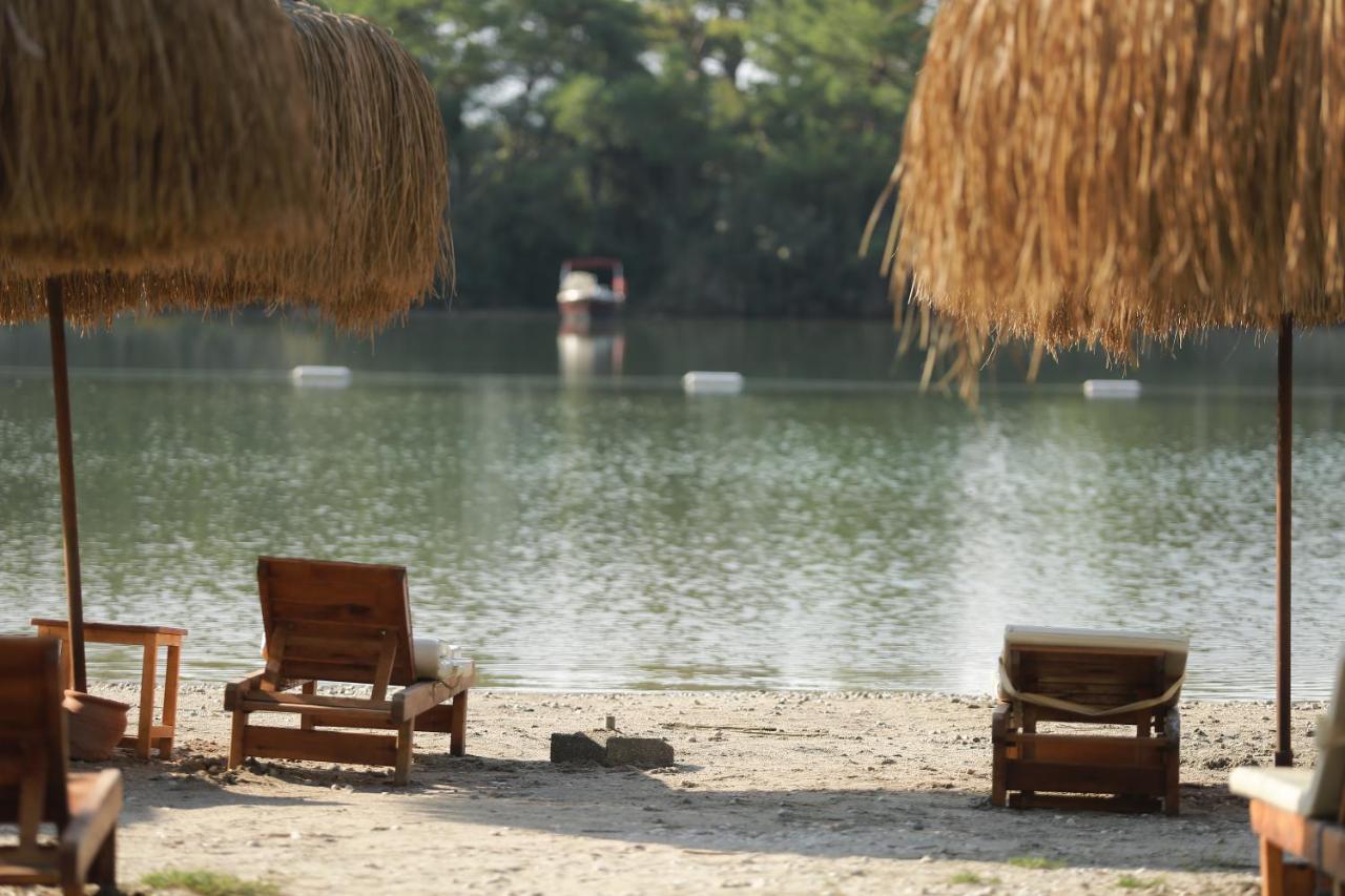 Green Pine Beach & Bungallows Hisaronu Bagian luar foto